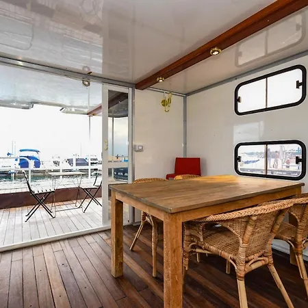 Houseboat Manerba *