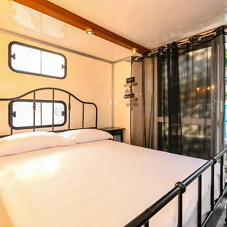 Houseboat Manerba *