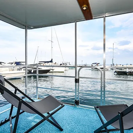 Bådhotel Houseboat Manerba